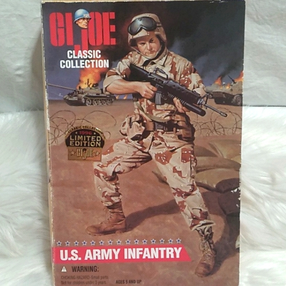 (D-21) NWT Vintage GI Joe 1996 Hasbro Coection Kenner Limited Edition